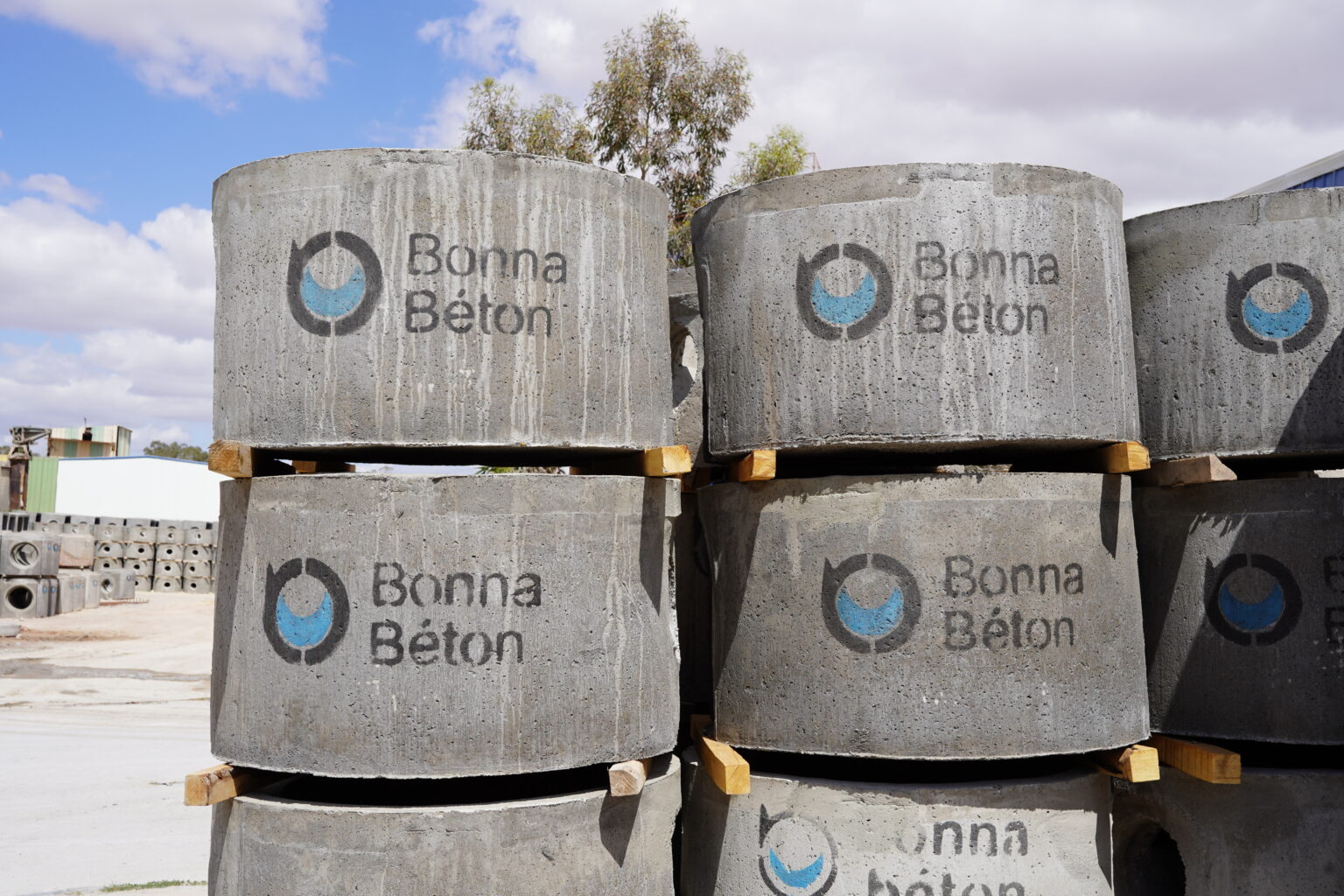 REGARD DE VISITE CIRCULAIRE Bonna Beton — free download
